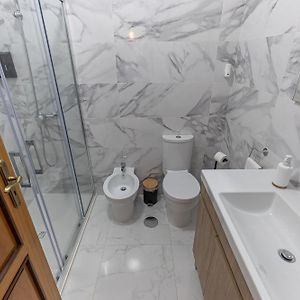 Habitación Grande con Cama King